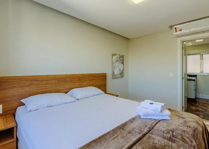 Apto 1 Dorm., Amplo E Todo Equipado, Perto Do Parcão Porto Alegre